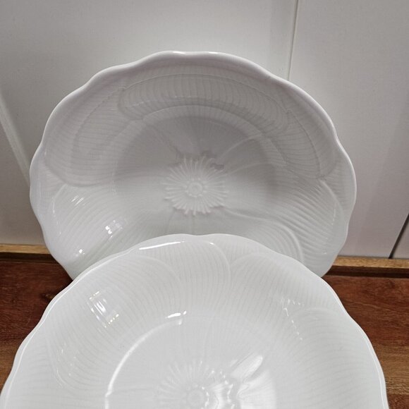 4) Mikasa Magnolia Coupe Soup Bowls 7.75" flower emboss Spring Line Larry Laslo - Picture 4 of 10